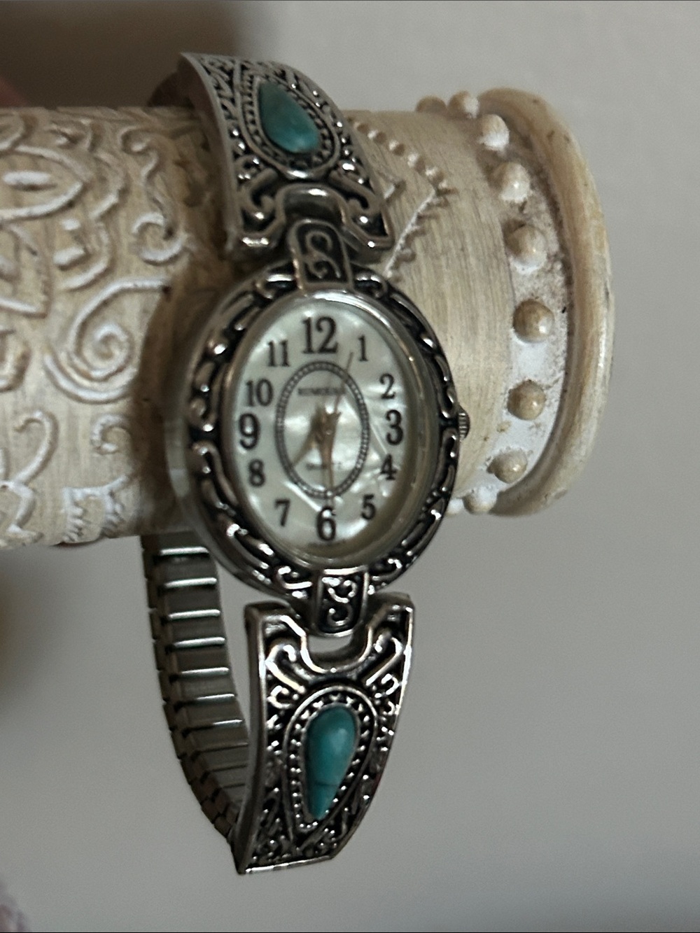Vintage Silver Faux Turquoise Pearl Accent Women's Watch - Elegant Casual Style
